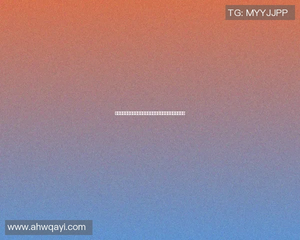 足球明星拄拐照片高清展示运动员坚韧不拔的精神与不屈的斗志