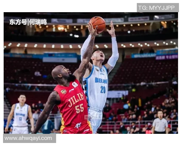 火箭队与76人激战回顾：2017年10月26日的精彩对决与赛后分析